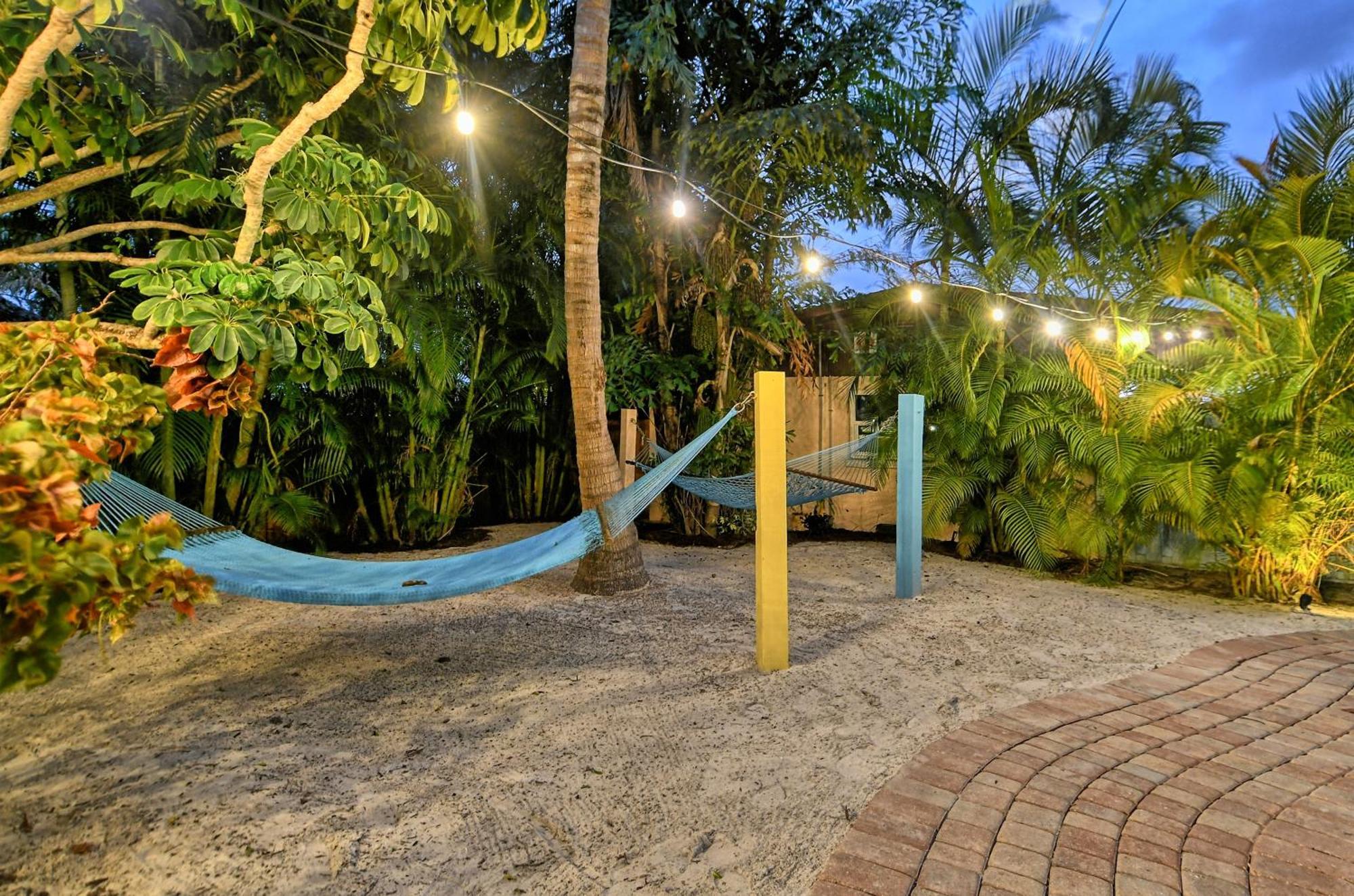 Siesta Key Palms Resort Point O'Rocks Kültér fotó